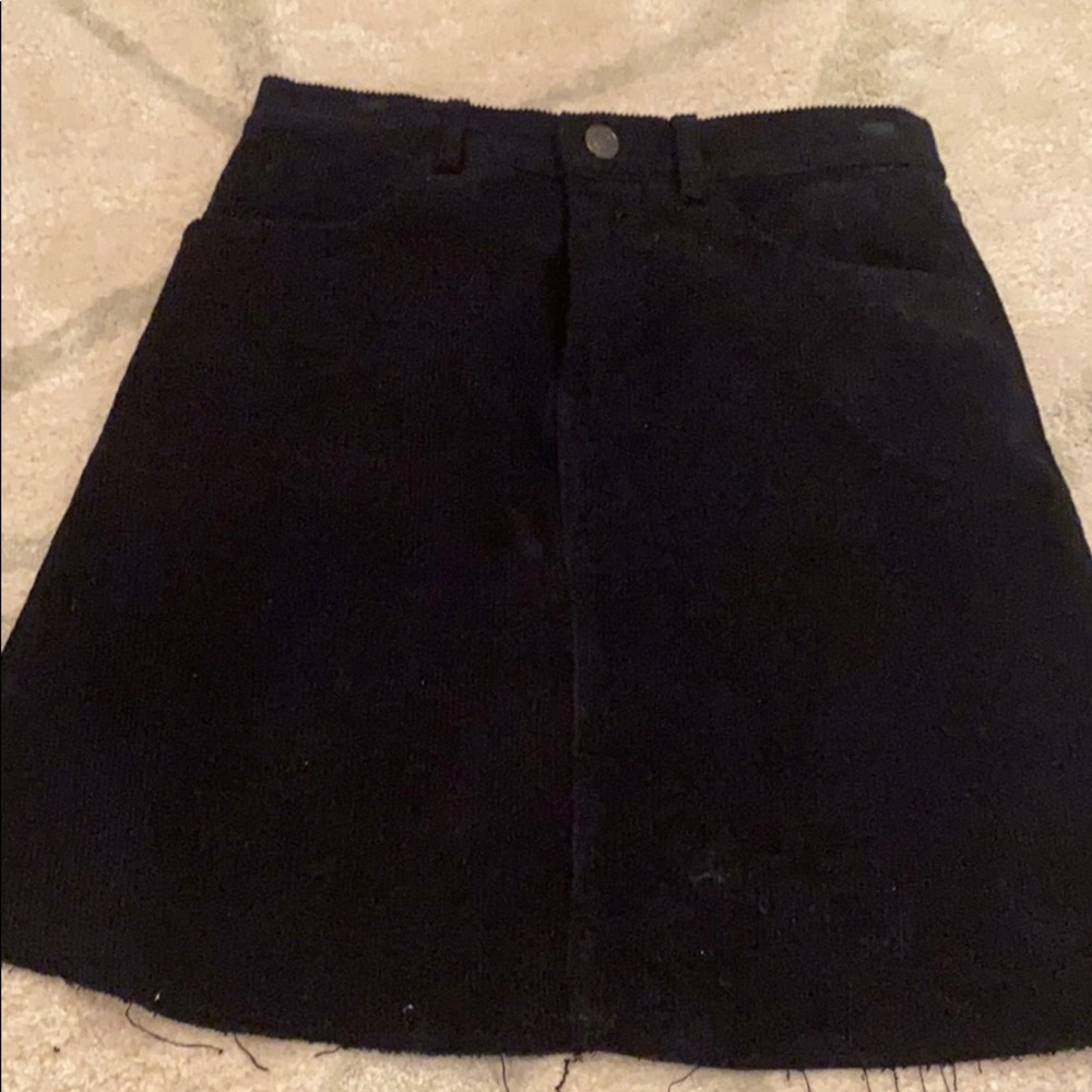 Brandy Melville Navy skirt